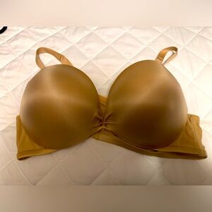 Lane Bryant Cacique Bra Size 44B